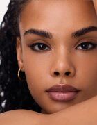 Catrice Velvet Glide vízálló szemceruza matt hatással árnyalat 010 Black Stone 1.4 g