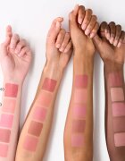 Catrice Velvet Pudding Blurring Blush matt krémes arcpírositó árnyalat 010 Raspberry Fudge 5 g