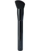 Chantecaille Blend and Smooth Brush közepes ecset a folyékony krémes és púder állagú termékekhez 1 ml
