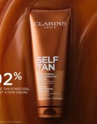 Clarins Self Tan Express Self-Tanning Fresh Gel önbarnító zselé hidratáló hatással 125 ml