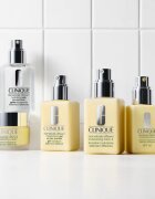 Clinique Dramatically Different™ Moisturizing Lotion SPF50 hidratáló arckrém SPF 50 50 ml