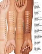 Clinique Even Better™ Clinical Serum Foundation ápoló alapozó SPF 20 árnyalat WN 16 Buff 30 ml