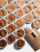 Clinique Even Better™ Makeup SPF 15 Evens and Corrects korrekciós alapozó SPF 15 árnyalat WN 56 Cashew 30 ml