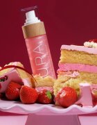 COCOSOLIS Peptide Shimmer Spray PINK hidratéló spray élénkítő hatással illattal Strawberry Cheesecake 100 ml
