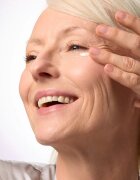 Collistar Unica Redensifying Draining Anti-Bags Eye Contour bőrélénkítő szemkrém duzzanatok és sötét karikák ellen 15 ml