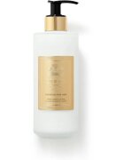 Creed Aventus for Her parfümös testápoló tej kézre és testre hölgyeknek 300 ml