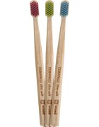 Curaprox CS Wood fogkefe fából készült 1 db