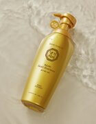 DAENG GI MEO RI Yula Gold Shampoo intenzív tápláló sampon az erős és fénylő hajért 500 ml