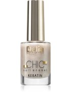 Delia Cosmetics Chic körömlakk keratinnal árnyalat Opal 01 11 ml