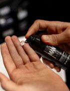 Delia Cosmetics Humanist intenzív hidratáló és revitalizáló krém 50 ml
