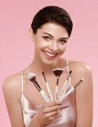 Dermacol Accessories Master Brush by PetraLovelyHair korrektor ecset D62 Rose Gold 1 db