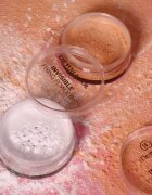 Dermacol Invisible transparens púder árnyalat Light 13 g