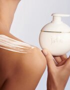 DIOR J'adore Les Adorables testápoló tej hölgyeknek 200 ml