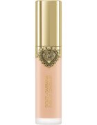Dolce&Gabbana Everlast Concealer tartós korrektor árnyalat 06 Light - Yellow Undertones 11 ml