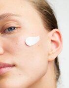 Dr. Hauschka Facial Care nappali krém rózsából 30 ml
