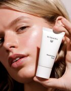 Dr. Hauschka Make-Up Illuminating Fluid folyékony bőrélénkítő 30 ml