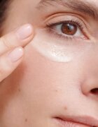 Dr. Hauschka Regeneration Eye Cream regeneráló krém szemre 15 ml