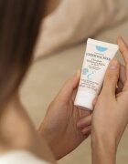 Embryolisse MOISTURIZATION AND REGENERATION lágyító és tápláló krém kézre 30 ml
