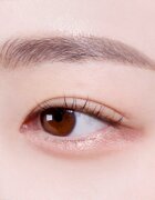 espoir Real Eye Dual Stick hosszantartó szemhéjfesték ceruza kiszerelésben élénkítővel árnyalat 02 Peach Beam 0.5 g