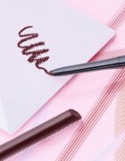essence 8h Matte Comfort Matt ajakceruza hegyezővel árnyalat 11 Chestnut Perfection 03 g