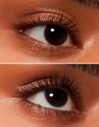 essence All Eyes on Me dúsító göndörítő szempillaspirál mely szétválasztja a pillákat árnyalat 01 Black 8 ml