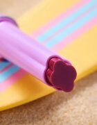 essence aloha babes! krémes ajakfény stift árnyalat 01 Sunny Bliss Flower Kiss 1.6 g