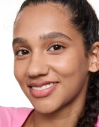 essence Blur Soufflé tonizáló ajakbalzsam matt hatással árnyalat 01 Nude Beige 3 g