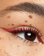 essence COLOUR it! szemhéjtus árnyalat 04 Rusty Red 3 ml