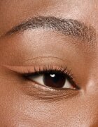 essence COLOUR it! szemhéjtus árnyalat 05 Chocolate Brown 3 ml