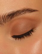 essence Cream Eyeshadow Matte krémes szemhéjfestékek matt hatással árnyalat 01 Oak 5 g