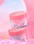 essence Disney The Little Mermaid mattító primer hűsítő hatással árnyalat 01 Made In The Ocean 35 g