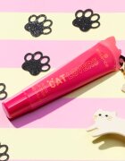 essence DOG GANG OR CAT CREW?!? CAT LOVERS tonizáló ajakbalzsam peptidekkel árnyalat 01 Little Paw 13 ml