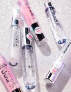 essence Extreme Shine dúsító ajakfény árnyalat 101 Milky Way 5 ml