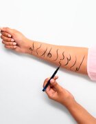 essence Eyeliner Pen szemhéjtus árnyalat 01 Black 1 ml