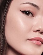 essence Eyeliner Pen ultra-fekete szemhéjtus árnyalat 020 Brown 1.1 ml