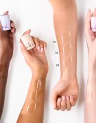 essence GLOWcerin ajakbalzsam glicerinnel árnyalat Glow for It 12 g