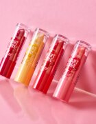 essence HEART CORE ajakbalzsam árnyalat 02 Strawberry 3 g