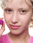 essence HEART CORE tonizáló ajakbalzsam fénnyel árnyalat 03 Berry-Berry Cute 3 g