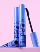 essence I LOVE CURL vízálló és tömegnövelő szempillaspirál fekete 10 ml