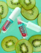essence Juicy Bomb Lip Oil Set ajándékszett az ajkakra 5 db