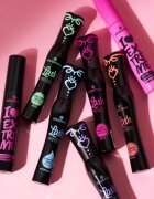 essence Lash PRINCESS formázó szempillaspirál a dús és ívelt pillákért árnyalat Black 12 ml