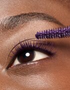 essence Lash PRINCESS Műszempilla hatású szempillaspirál árnyalat Purple 12 ml