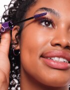 essence Lash PRINCESS Műszempilla hatású szempillaspirál árnyalat Purple 12 ml