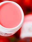 essence lip care hidratáló maszk az ajkakra éjszakára 02 Strawberry Milkshake 8 g