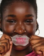 essence LIP SHEET arcmaszk az ajkakra 01 CAN`T TALK! 1 db