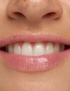 essence LIP swirl hidratáló maszk az ajkakra tápláló hatással 8 g