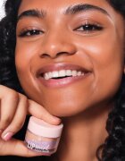 essence LIP swirl szájpeeling 8 g