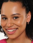 essence Micro Precise precíz szemöldökceruza árnyalat 04 Neutral Brown 0.05 g