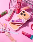 essence Say It With Juicy Big Hug ajakfény árnyalat 01 Poppin' Pomegranate 30 ml