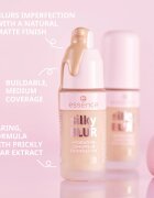 essence silky BLUR Természetes fedésű hidratáló make-up matt hatásért árnyalat 178 30 ml